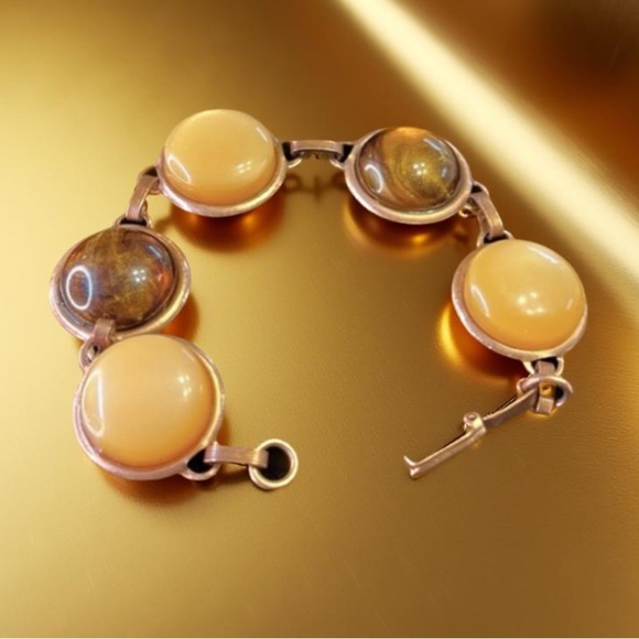 Handcrafted Bracelet Gold tone with Beads different colors New - Picture 7 of 11